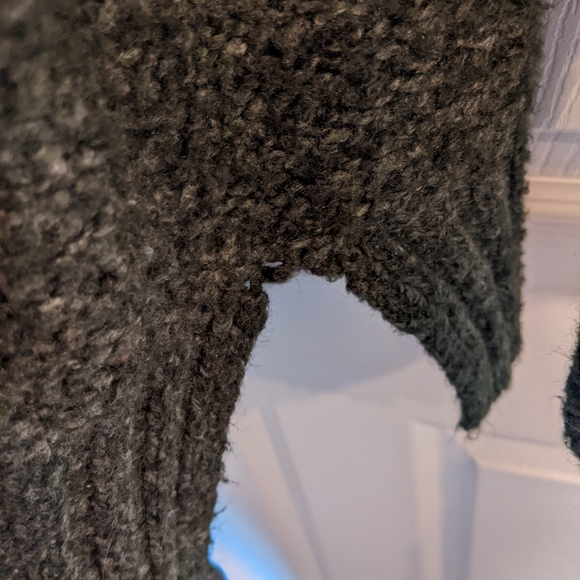 Oversized Cowl Neck Sweater - Picture 3 of 5